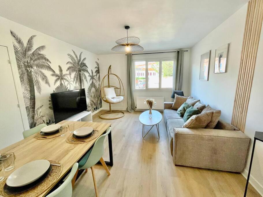 L'Instant Present - Calme & Elegant Proche Gare Apartamento Roanne Exterior foto