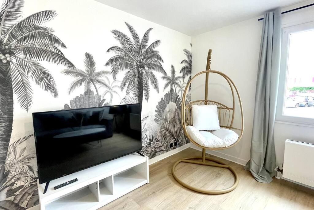 L'Instant Present - Calme & Elegant Proche Gare Apartamento Roanne Exterior foto
